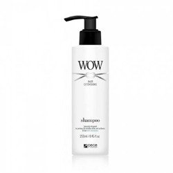 CeCe Wow Hair Extensions Szampon do Włosów Przedłużanych i Zagęszczanych 250ml