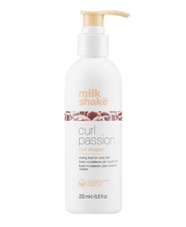 Milk Shake Curl Passion Curl Shaper, Fluid do Loków, Poprawia Skręt Włosów 200ml